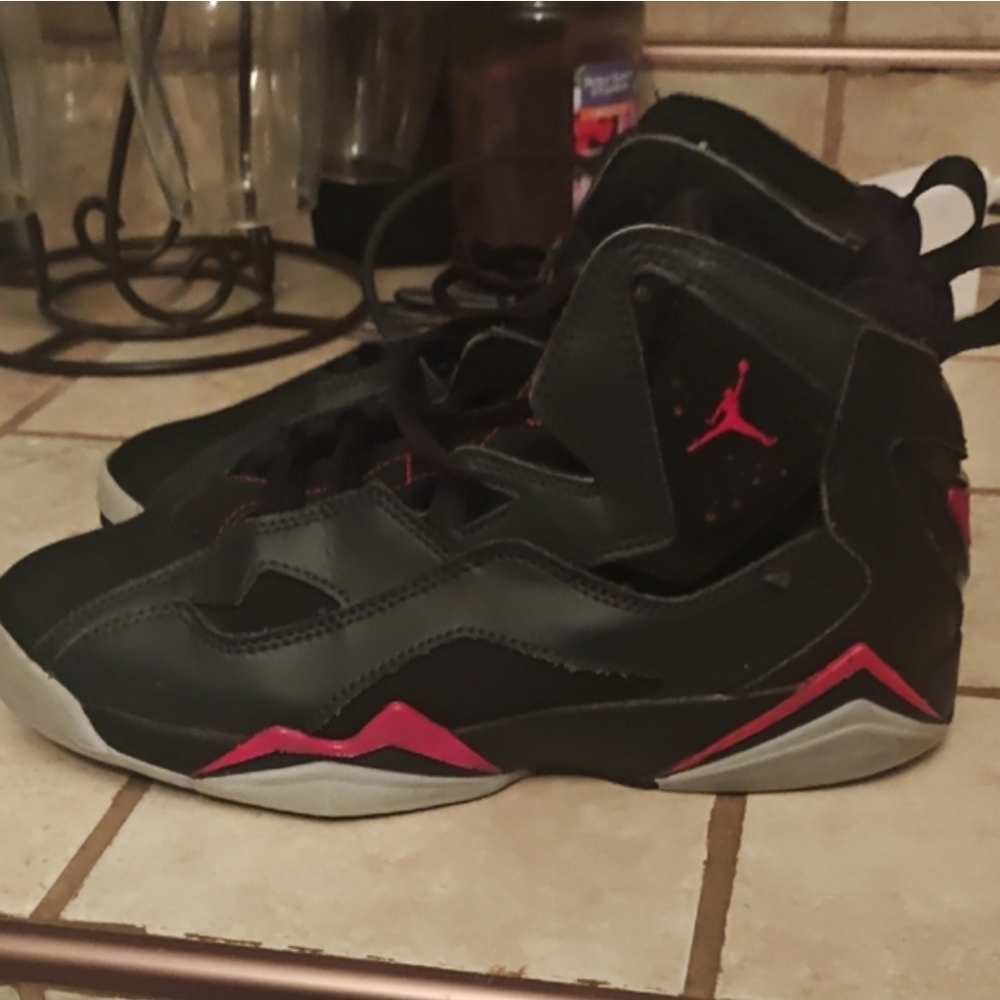 Air Jordan True Flight 'Black Gym Red'